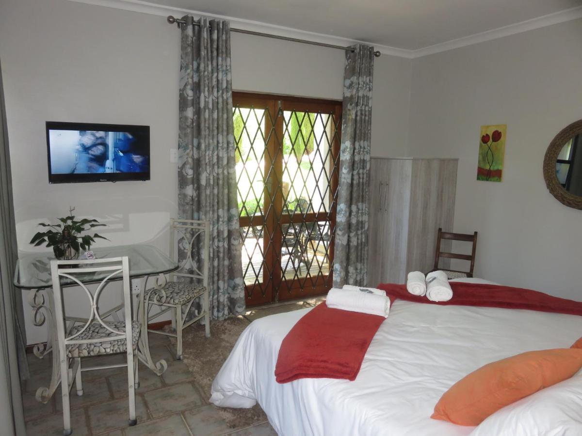 Cul De Sac - Accommodation George Exterior photo